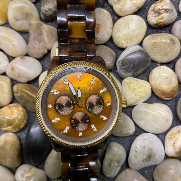 Fossil & Michael Kors women’s watches main image 5